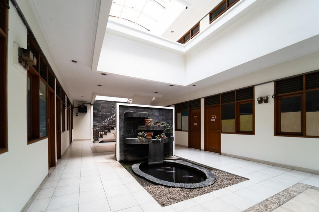 Koolkost Near Padjadjaran University - Minimum Stay 6 Nights Bandung Eksteriør bilde